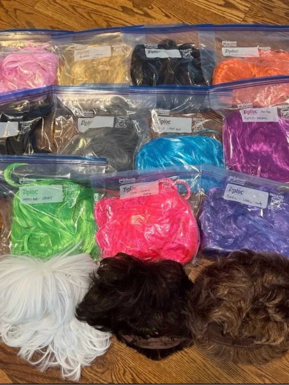 Set of 14 multicolored dress up wigs  / hair wigs